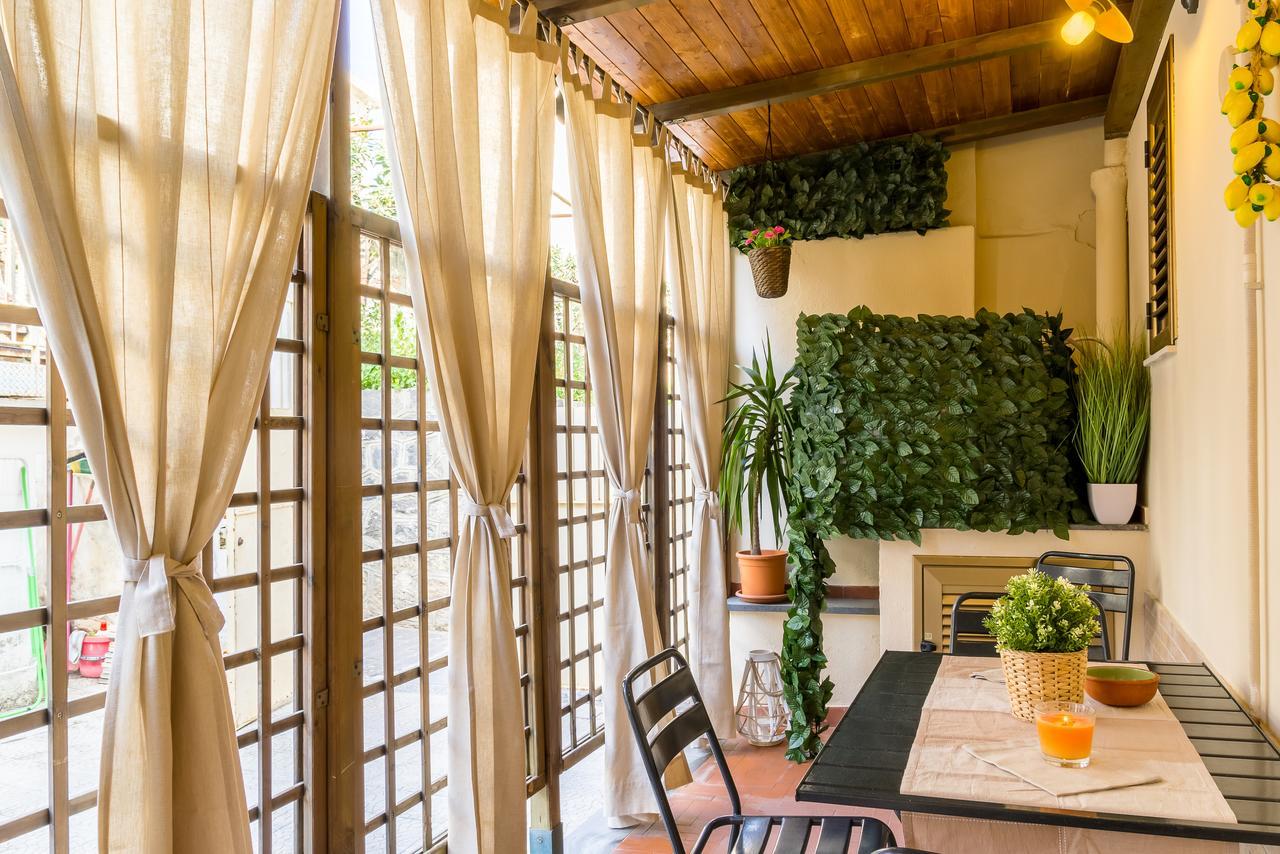 شقة Casa Martina جيارديني ناكسوس الغرفة الصورة