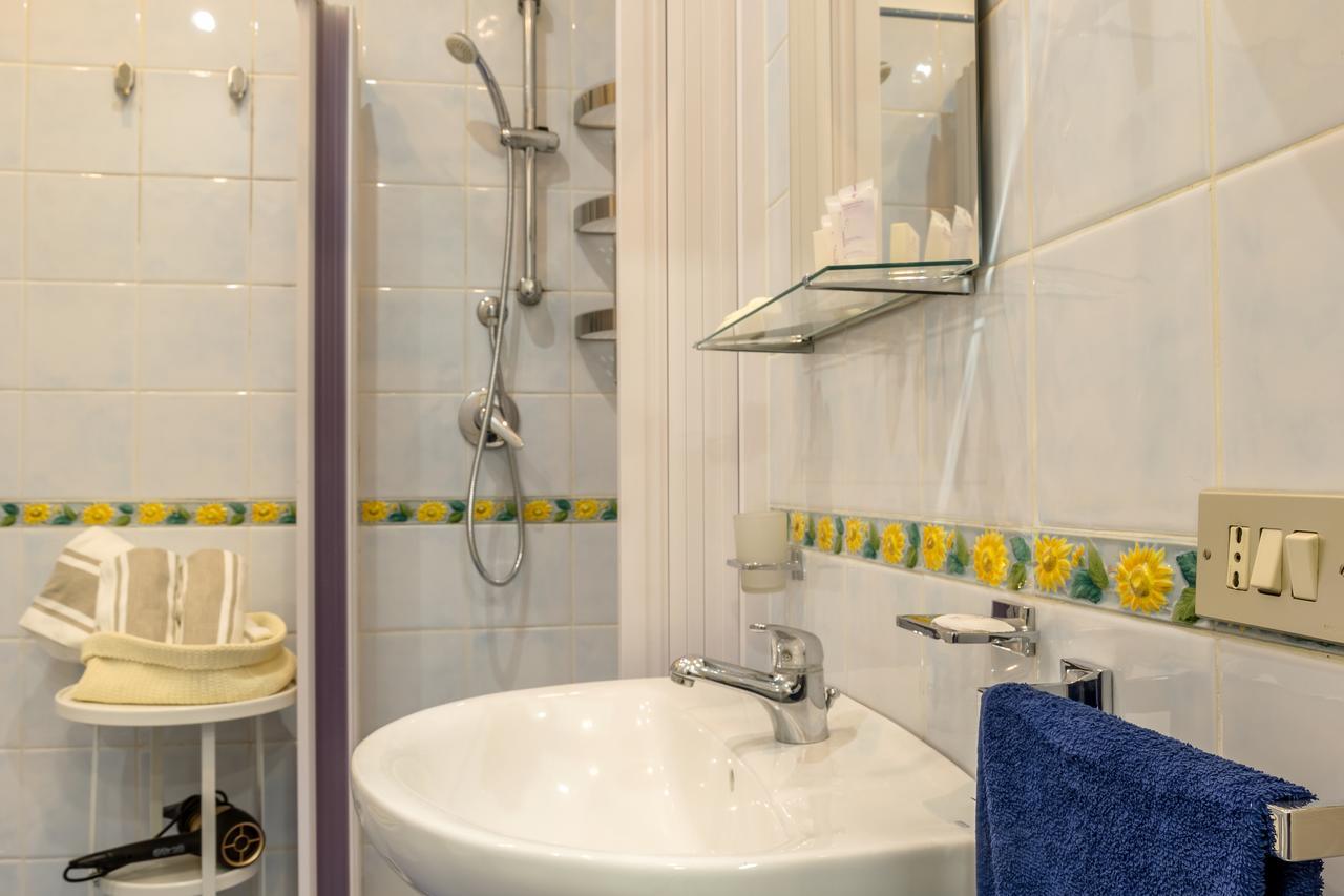 شقة Casa Martina جيارديني ناكسوس الغرفة الصورة